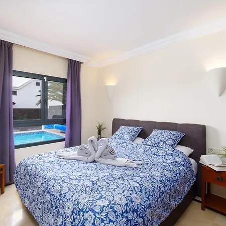 Favorita וילה פלאיה בלנקה