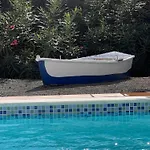Favorita Villa *